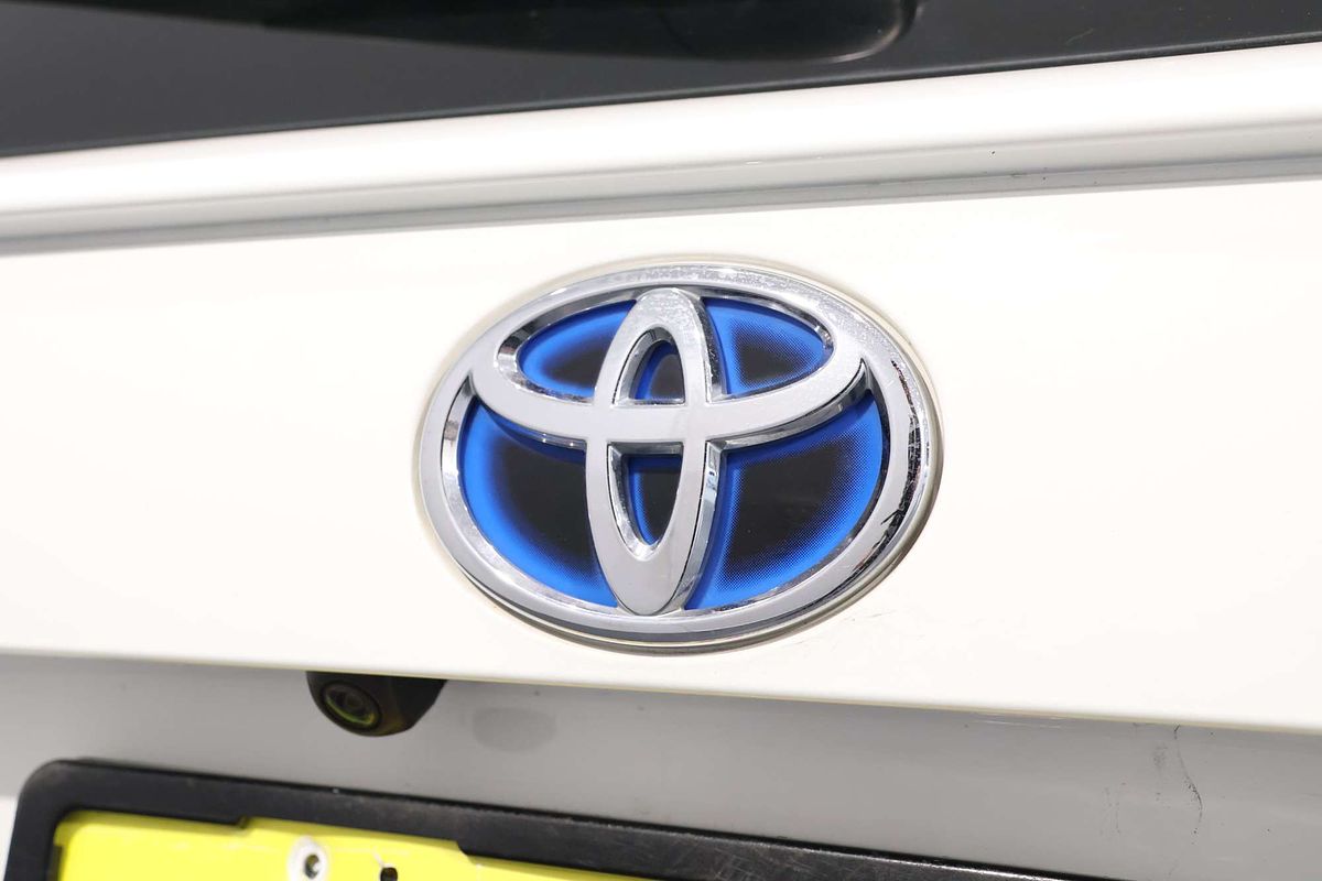 2020 Toyota RAV4 GX AXAH52R