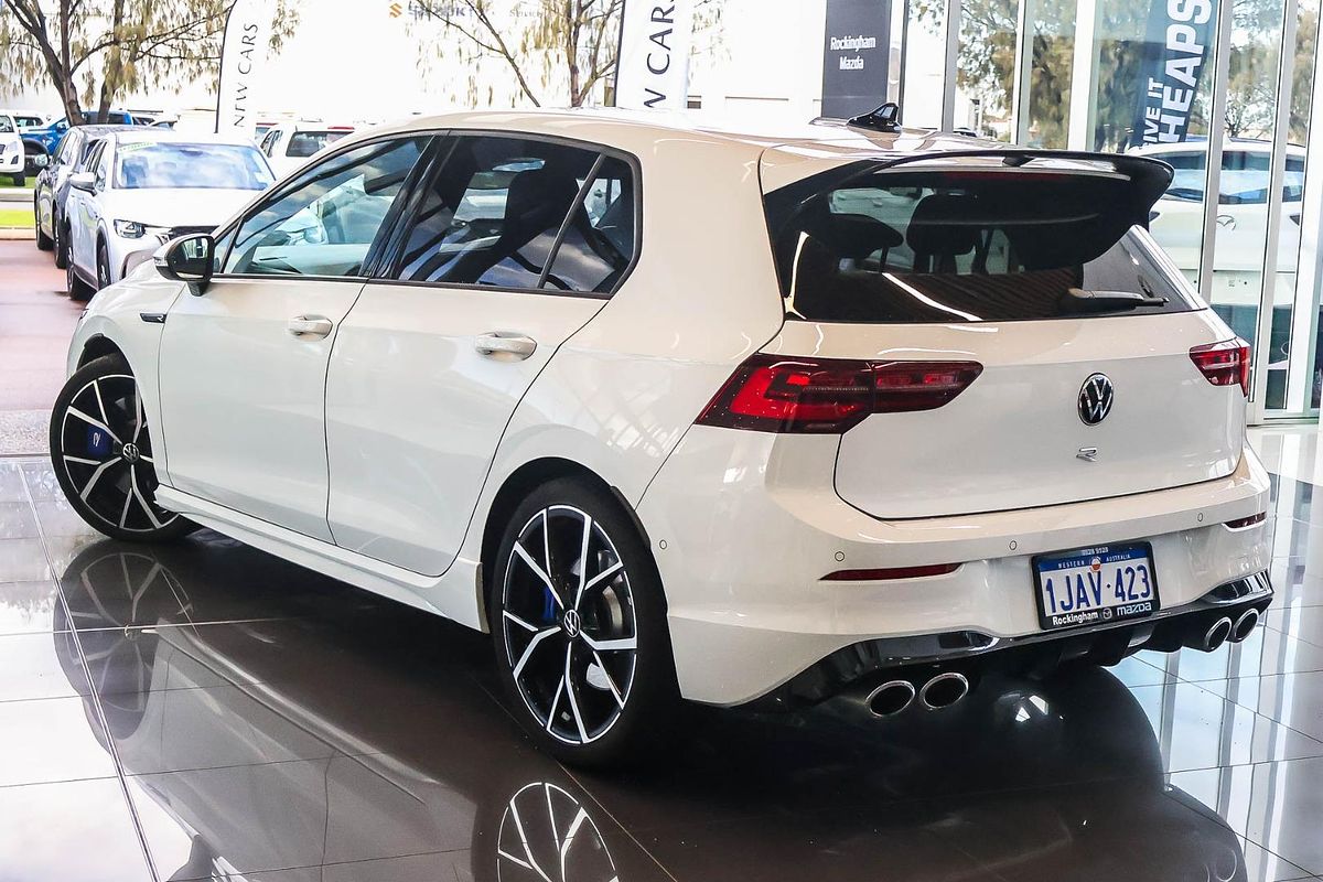 2024 Volkswagen Golf R 8