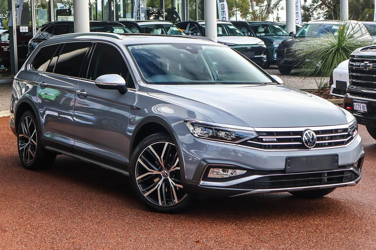 2022 Volkswagen Passat Alltrack 162TSI Premium B8