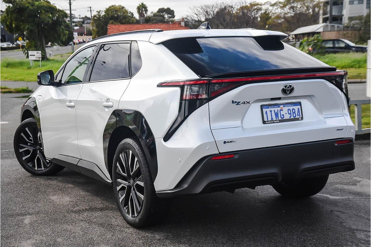 2025 Toyota bZ4X XEAM15R
