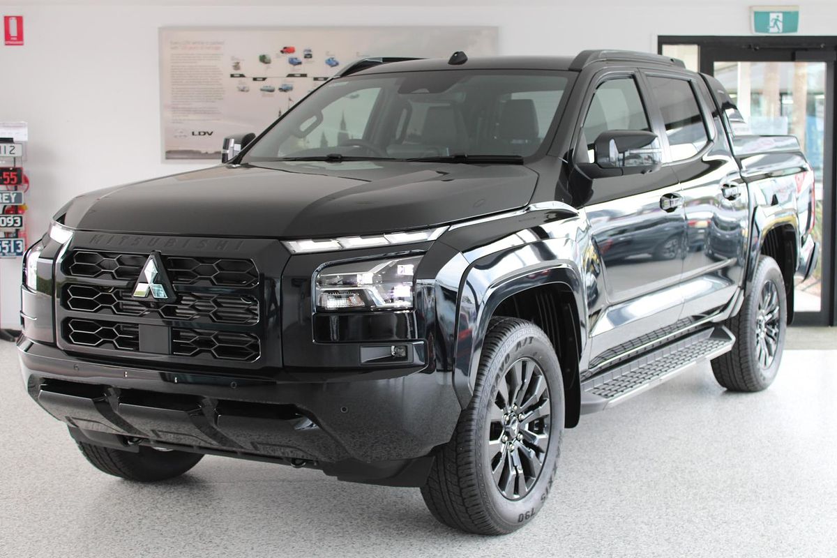 2026 Mitsubishi Triton GSR MV 4X4
