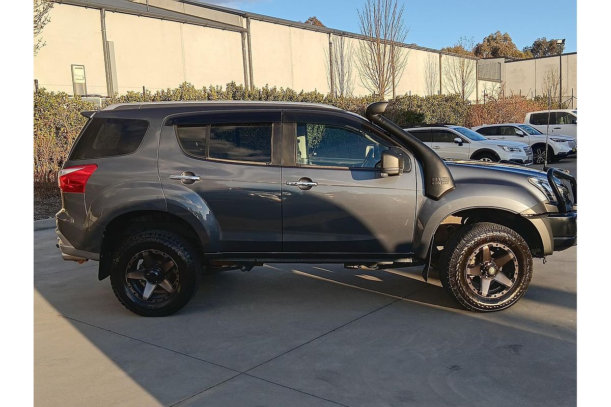2019 Isuzu MU-X LS-T