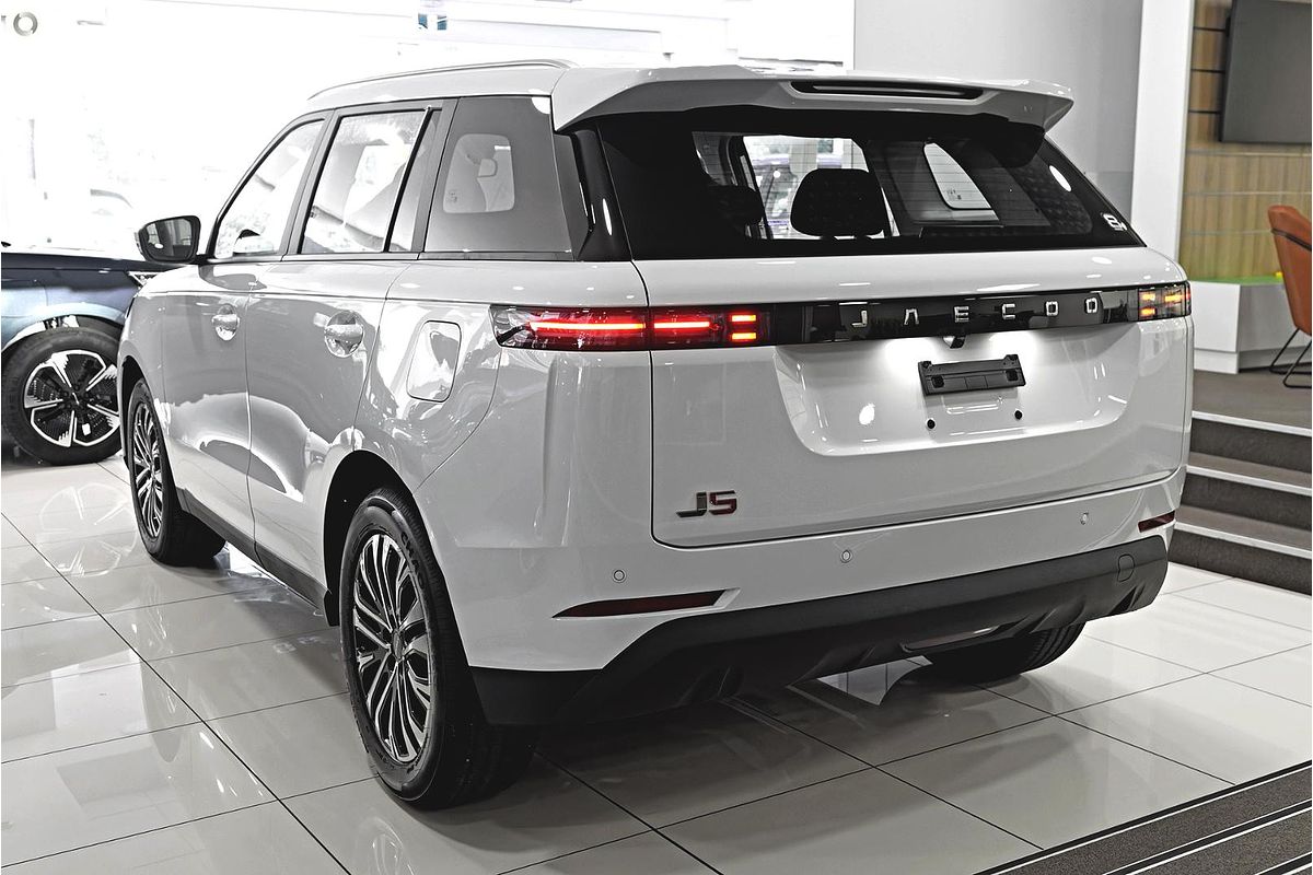 2026 OMODA JAECOO J5 Track