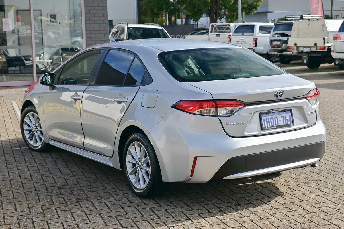 2022 Toyota Corolla SX Hybrid ZWE211R