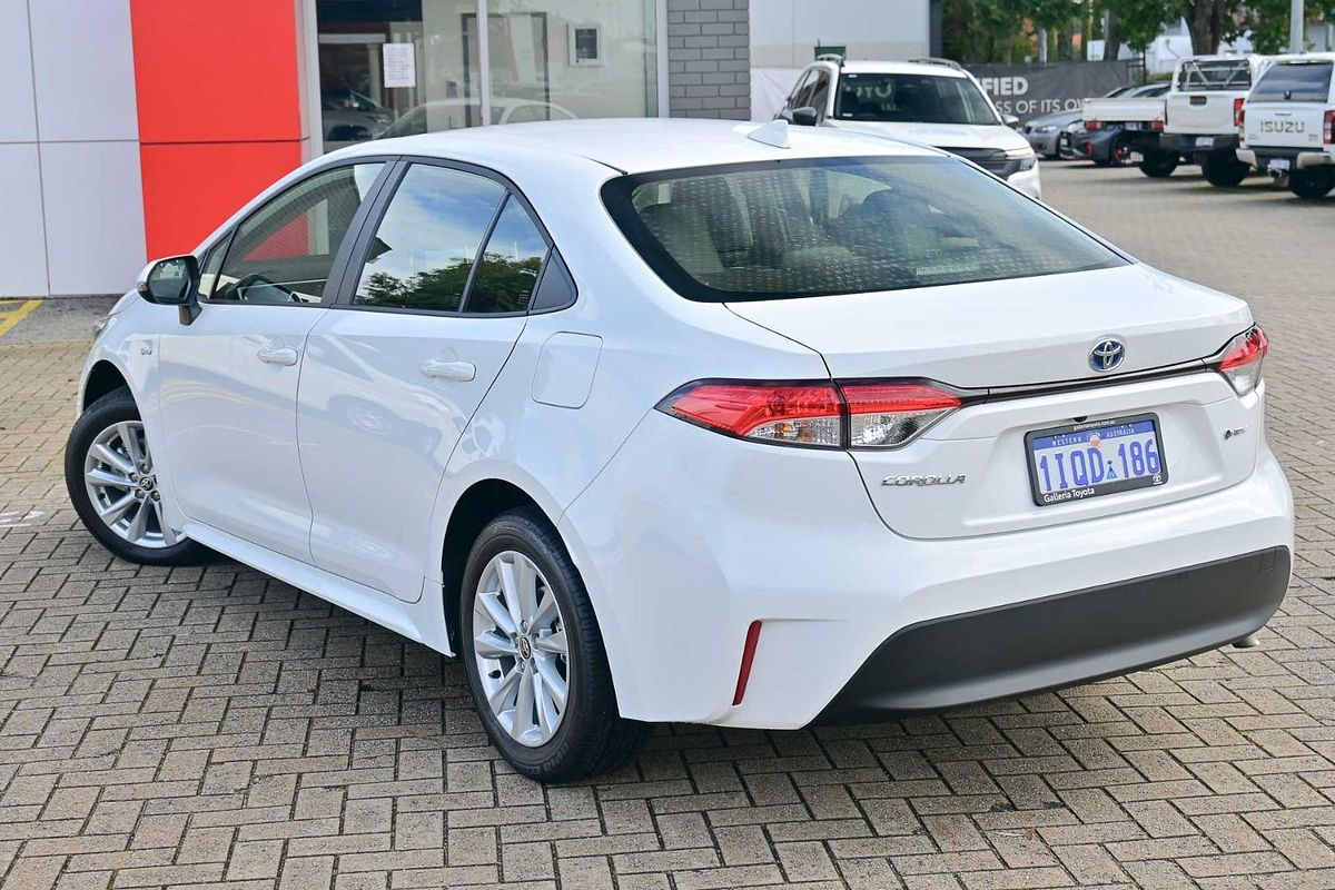 2025 Toyota Corolla Ascent Sport Hybrid ZWE219R
