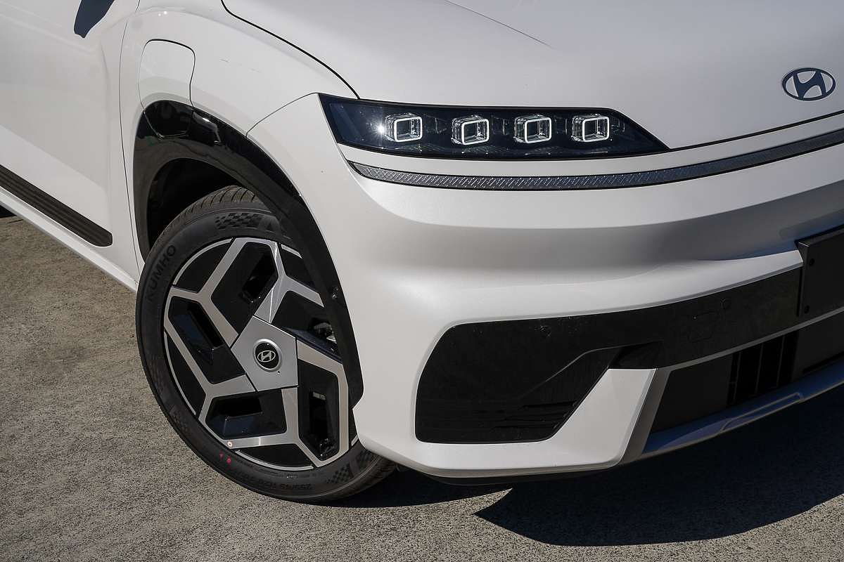 2025 Hyundai ELEXIO Elite OE1.V1