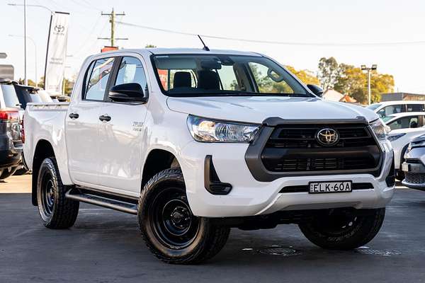 2020 Toyota Hilux SR GUN126R 4X4