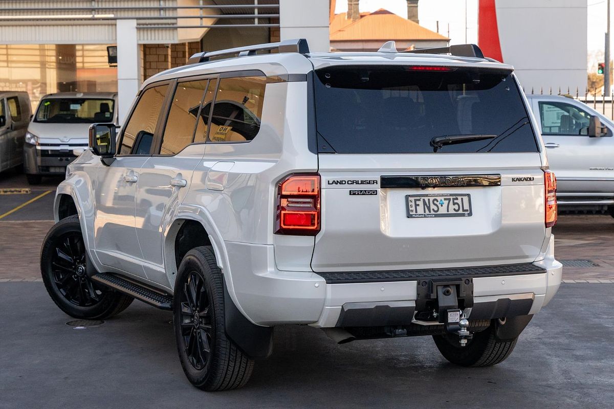 2024 Toyota Landcruiser Prado Kakadu GDJ251R