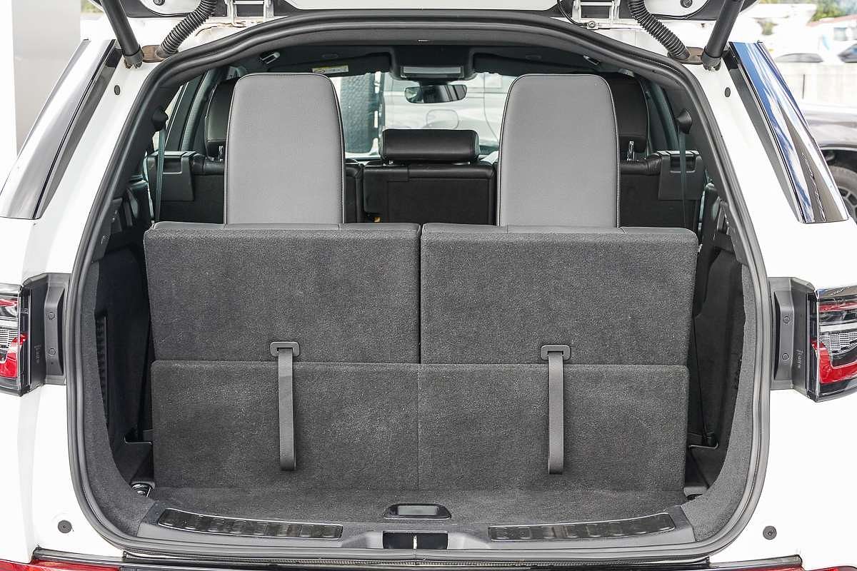 2022 Land Rover Discovery Sport P250 R-Dynamic SE L550