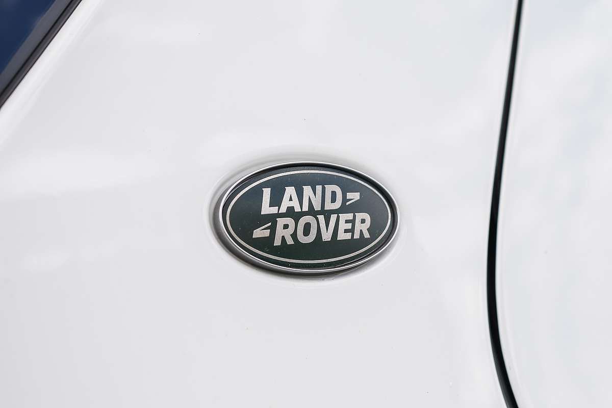 2022 Land Rover Discovery Sport P250 R-Dynamic SE L550