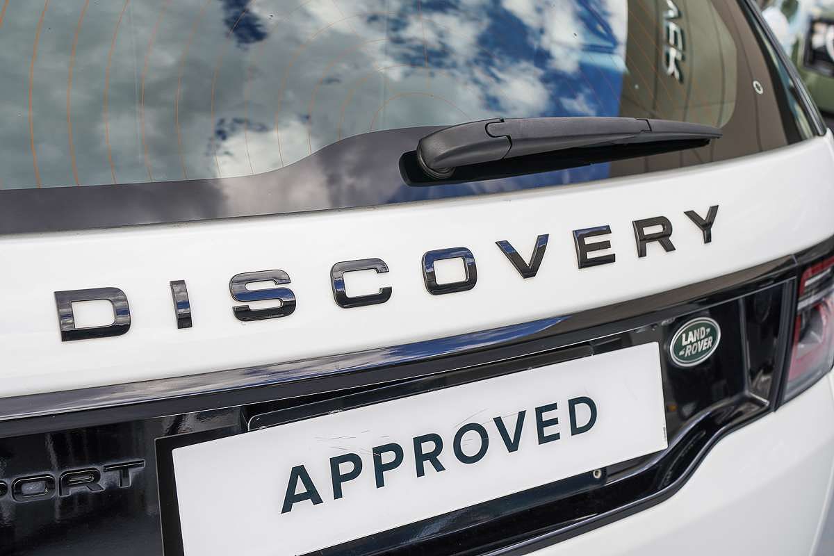 2022 Land Rover Discovery Sport P250 R-Dynamic SE L550