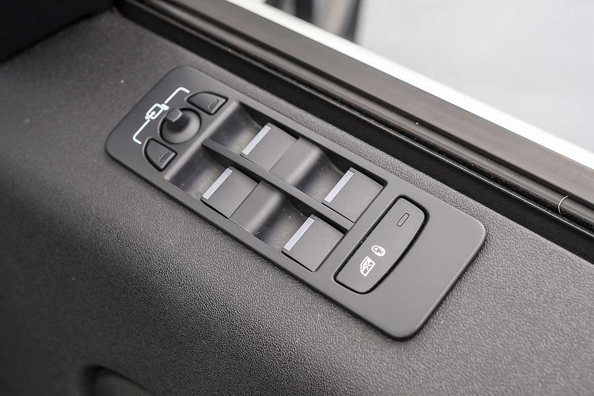 2022 Land Rover Discovery Sport P250 R-Dynamic SE L550