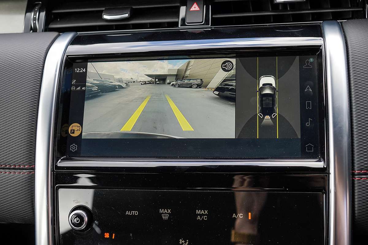 2022 Land Rover Discovery Sport P250 R-Dynamic SE L550