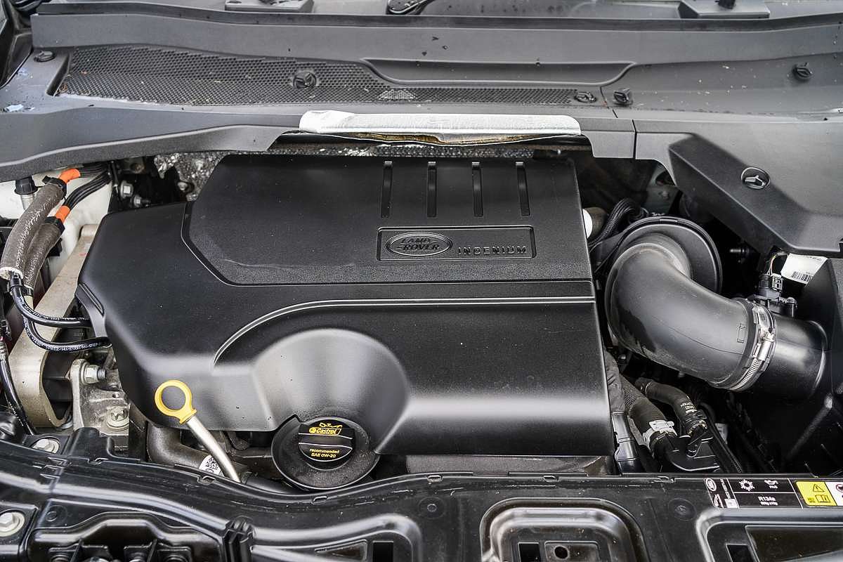 2022 Land Rover Discovery Sport P250 R-Dynamic SE L550