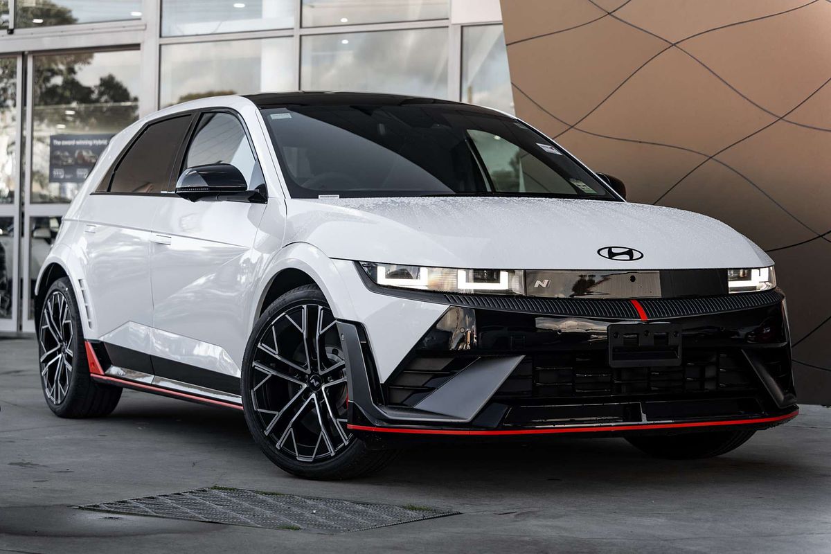 2027 Hyundai NE N.V4 IONIQ 5 N SRF AWD 84.0KWH