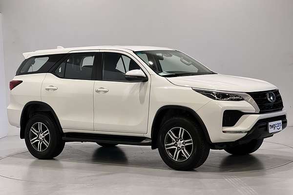 2025 Toyota Fortuner GX GUN156R
