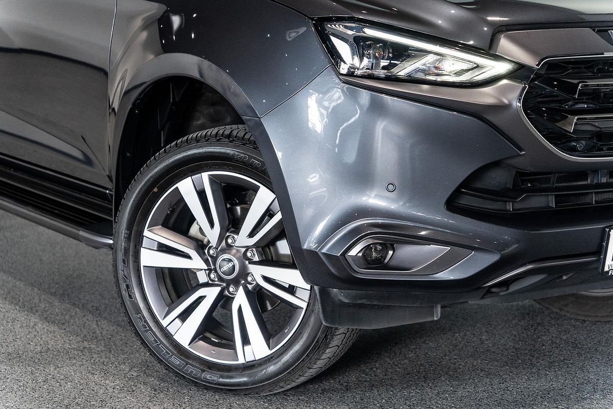 2023 Isuzu MU-X LS-T