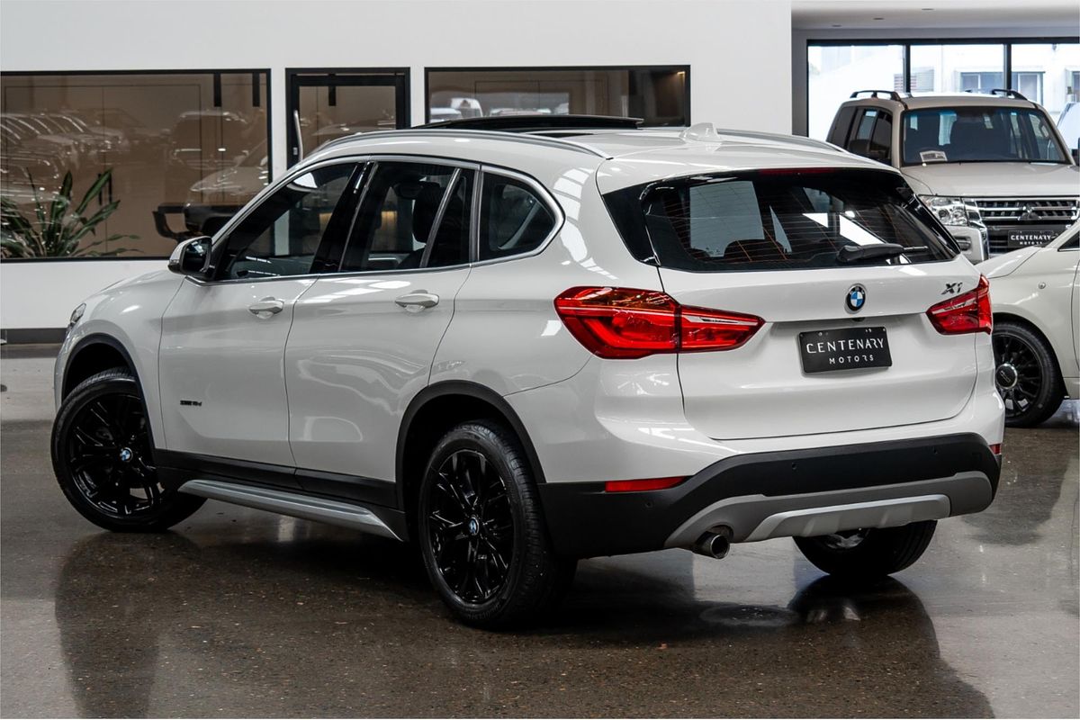2016 BMW X1 sDrive18d F48