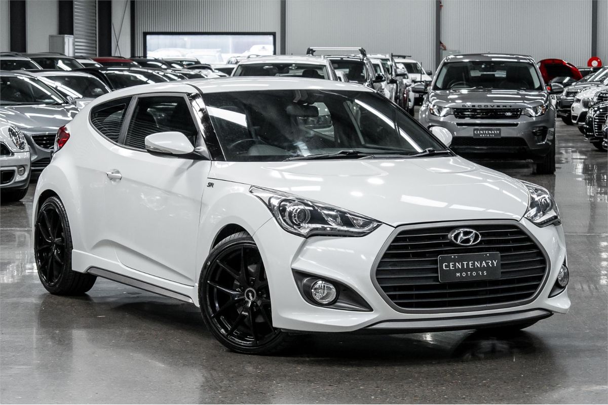 2015 Hyundai Veloster SR Turbo FS4 Series II