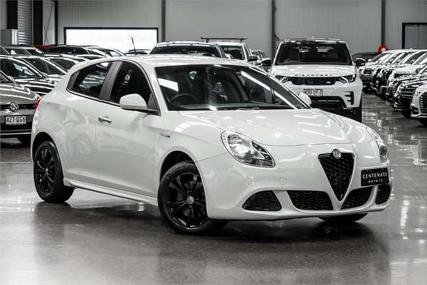 2014 Alfa Romeo Giulietta Progression Series 0