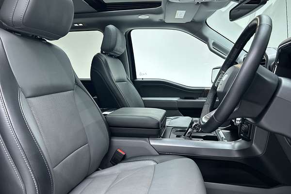 2023 Ford F-150 Lariat 4X4 LWB thumb-12