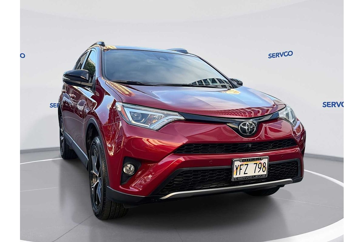 2018 Toyota RAV4 SE