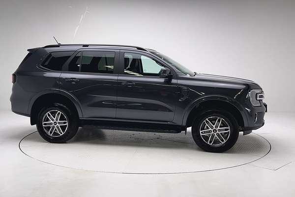 2025 Ford Everest Trend 2.0L thumb-3