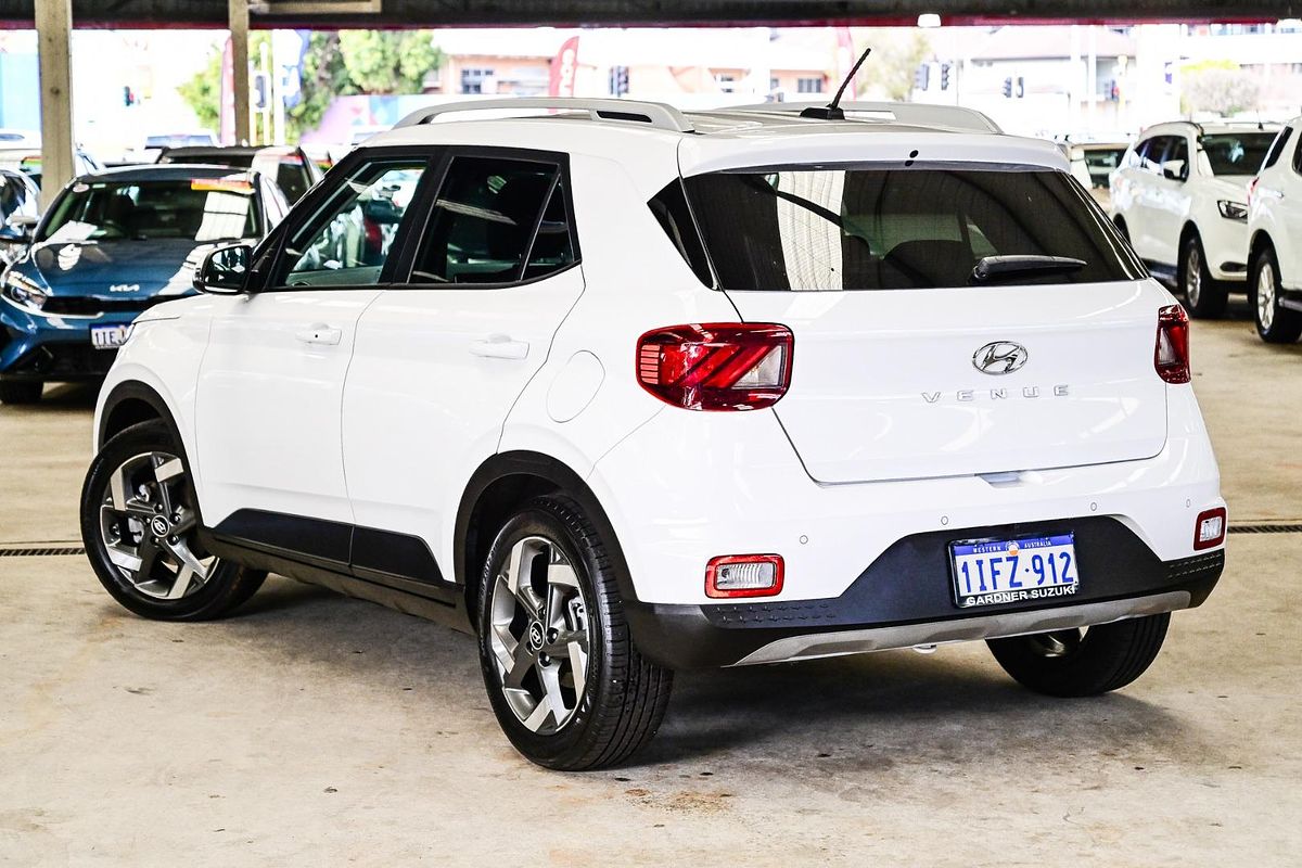 2023 Hyundai Venue Elite QX.V5