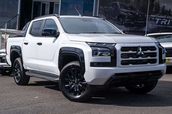2026 Mitsubishi Triton GSR MV 4X4
