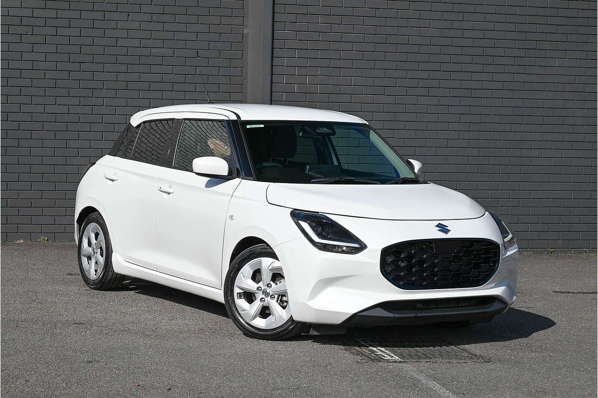 2024 Suzuki Swift Hybrid Plus UZ
