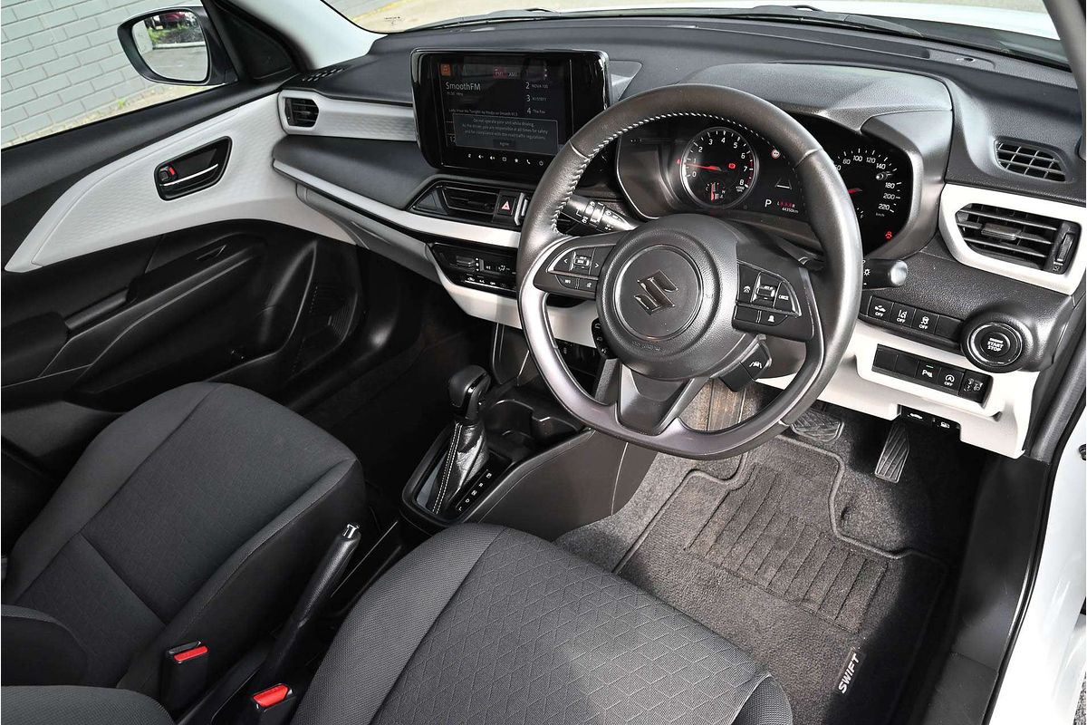 2024 Suzuki Swift Hybrid Plus UZ