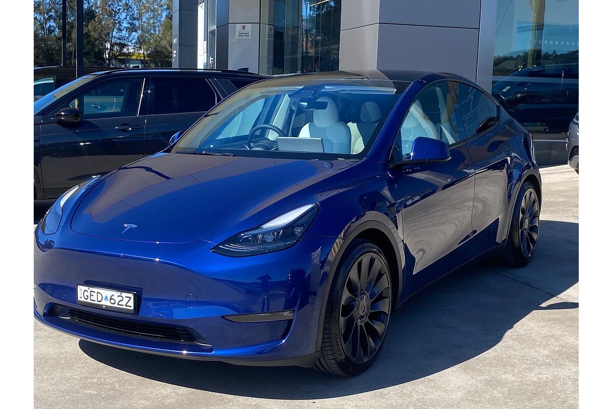 2023 Tesla Model 3 Performance