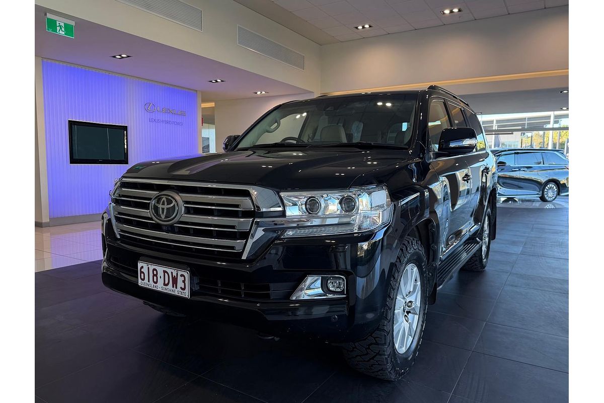 2019 Toyota Landcruiser Sahara VDJ200R