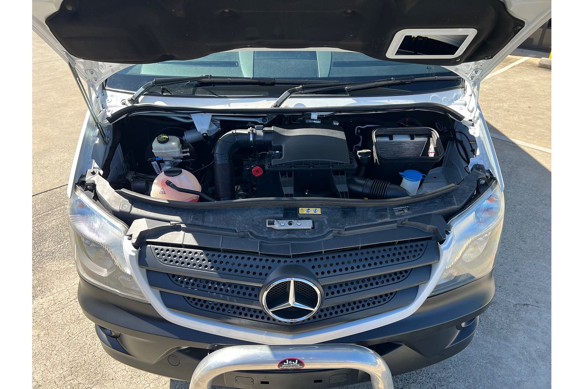 2016 Mercedes-Benz Sprinter 316CDI Transfer NCV3 MWB Low Roof image 4
