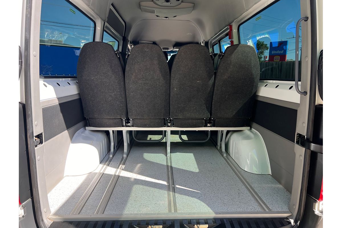 2016 Mercedes-Benz Sprinter 316CDI Transfer NCV3 MWB Low Roof image 13