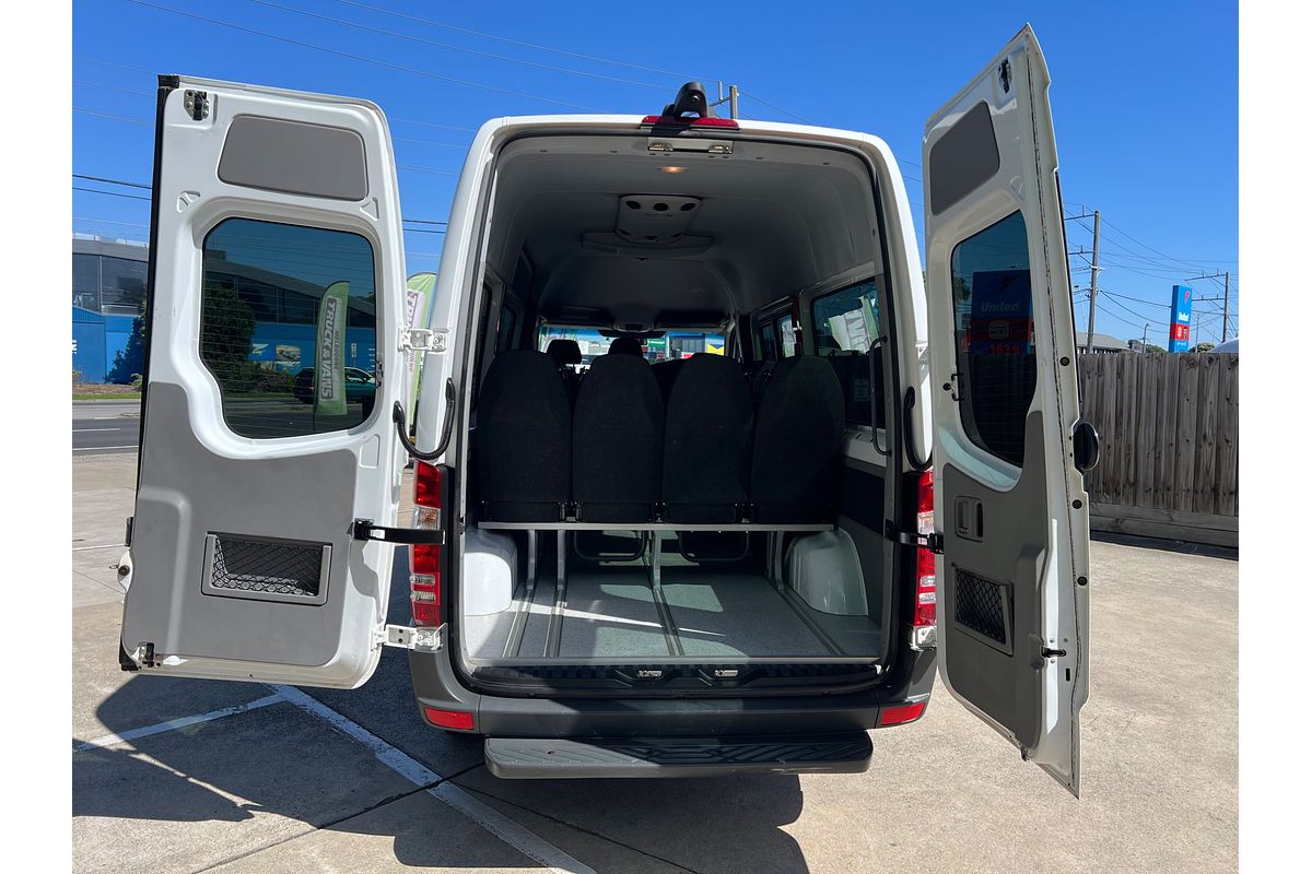 2016 Mercedes-Benz Sprinter 316CDI Transfer NCV3 MWB Low Roof image 14