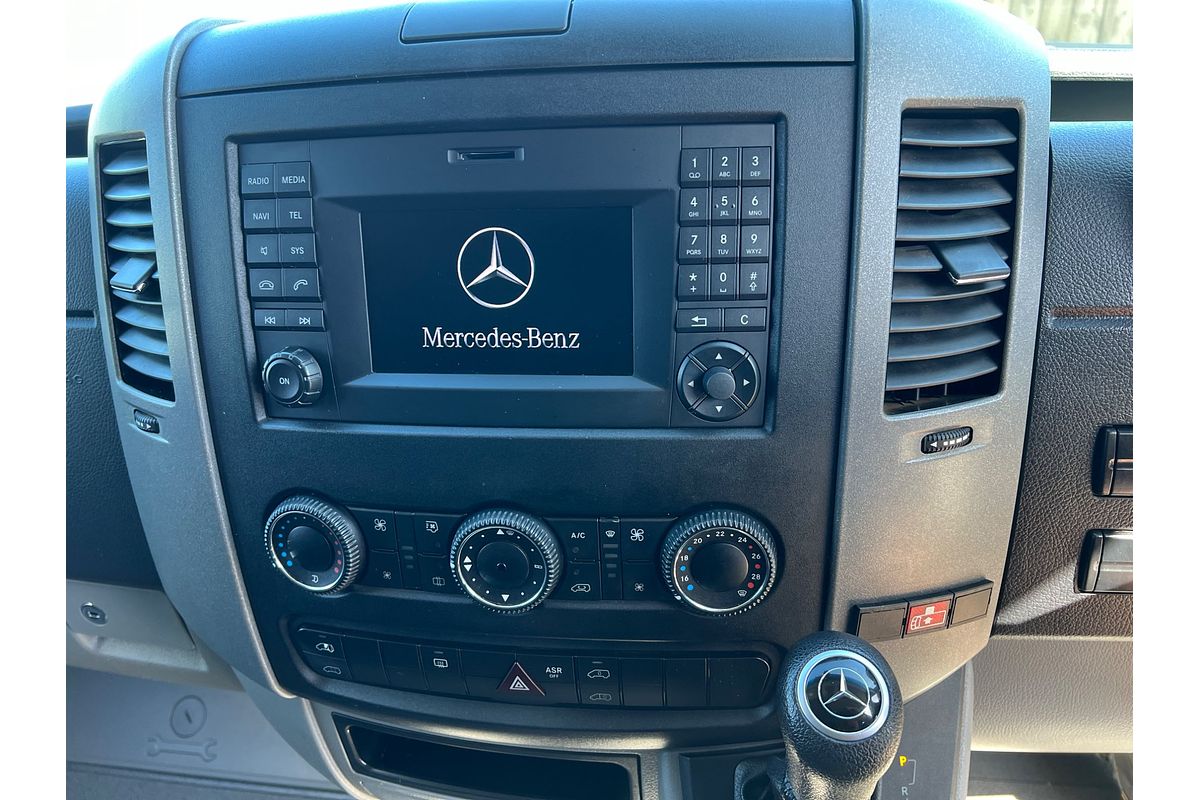 2016 Mercedes-Benz Sprinter 316CDI Transfer NCV3 MWB Low Roof image 17