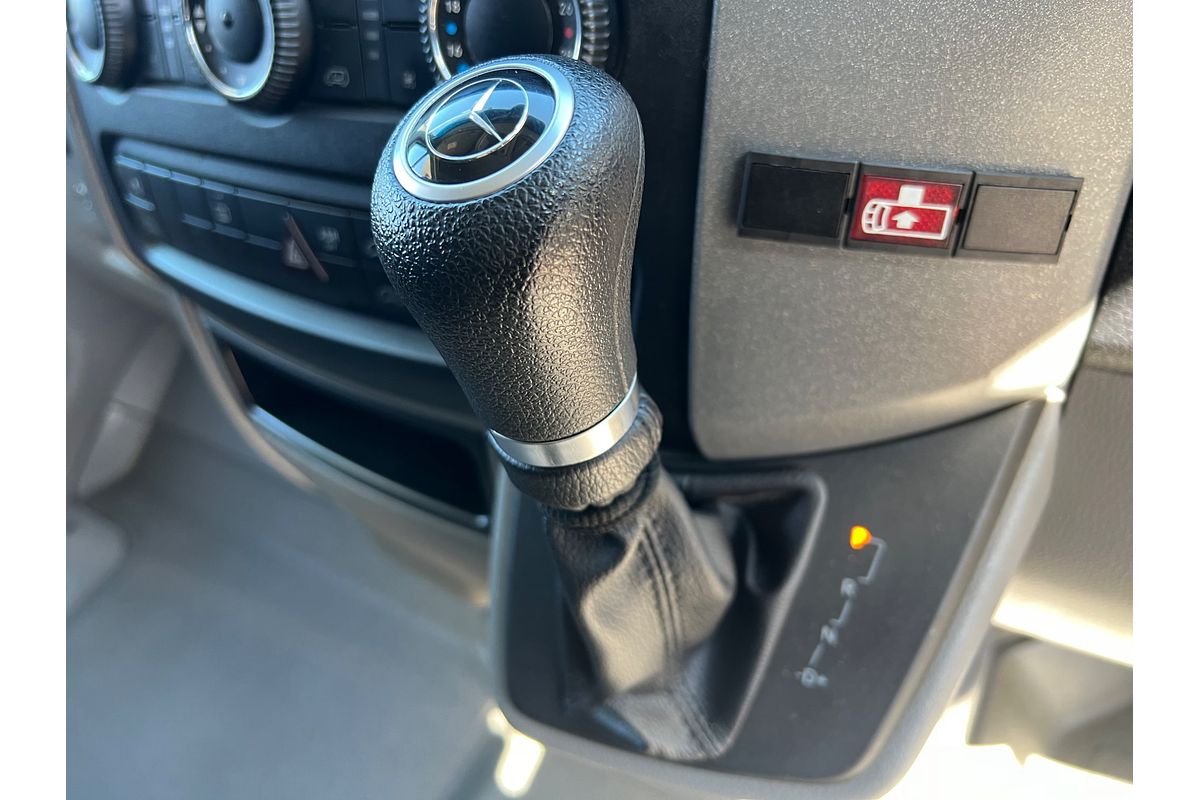 2016 Mercedes-Benz Sprinter 316CDI Transfer NCV3 MWB Low Roof image 19