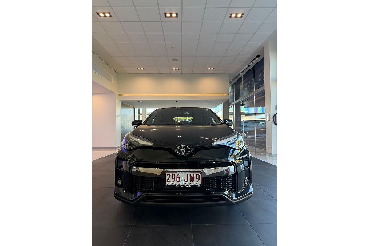2022 Toyota C-HR GR Sport ZYX10R