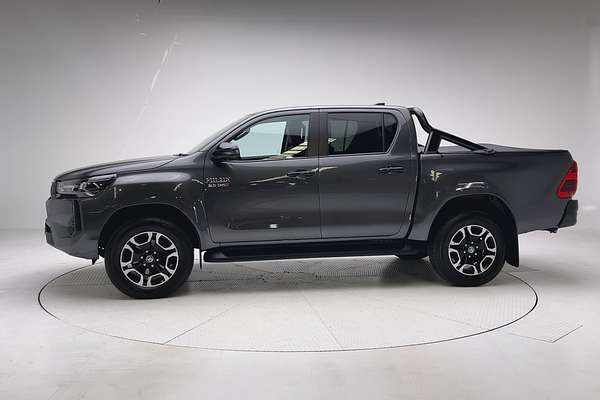 2025 Toyota Hilux SR5 48V GUN126R 4X4 thumb-3