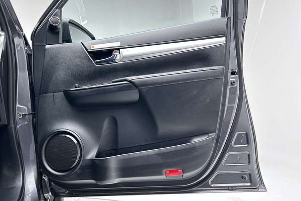 2025 Toyota Hilux SR5 48V GUN126R 4X4 thumb-18