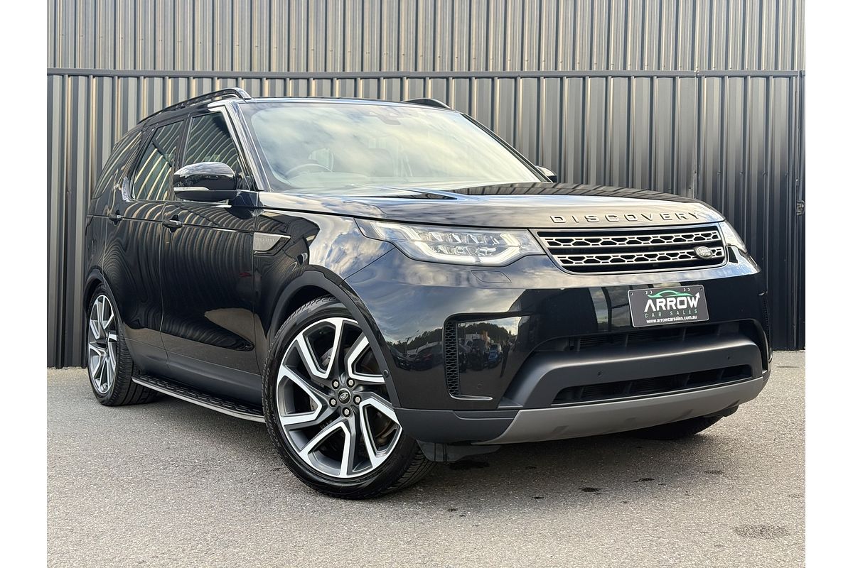 2019 Land Rover Discovery SD6 SE Series 5