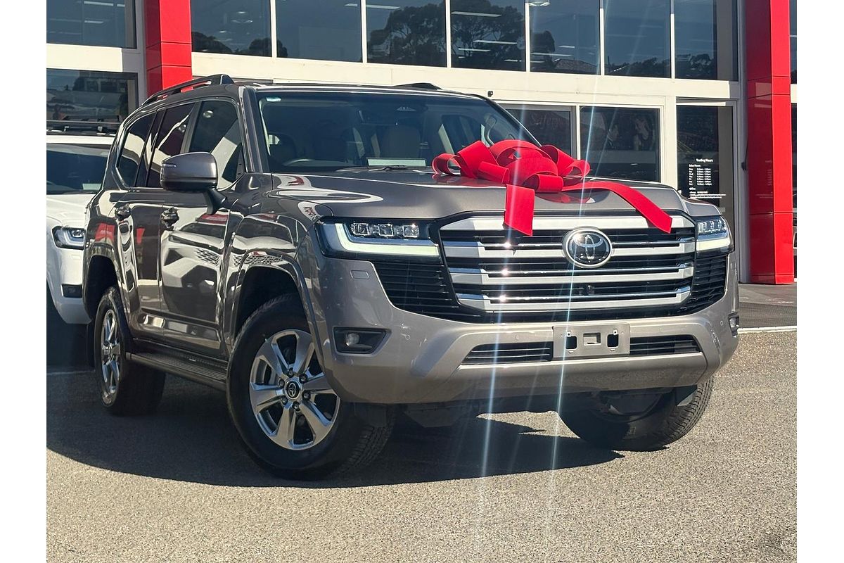 2025 Toyota Landcruiser VX FJA300R