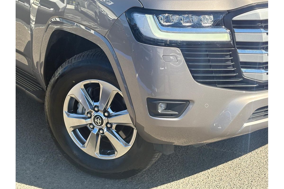 2025 Toyota Landcruiser VX FJA300R