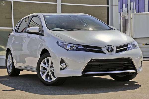 2013 Toyota Corolla Ascent Sport ZRE182R