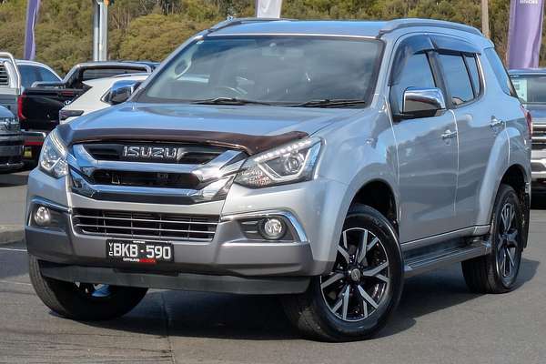 2020 Isuzu MU-X LS-T