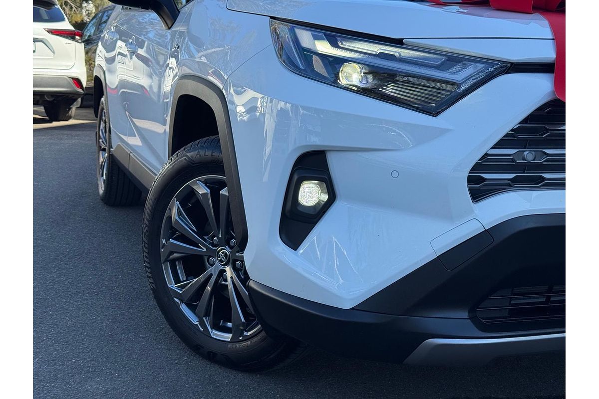 2025 Toyota RAV4 GXL AXAH54R
