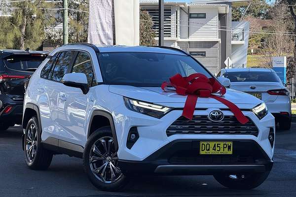 2025 Toyota RAV4 GXL AXAH54R