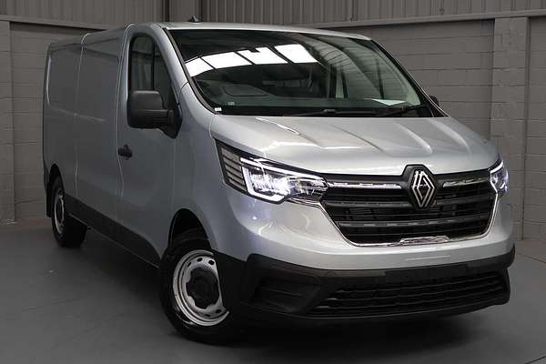 2025 Renault Trafic Pro X82 LWB Low Roof