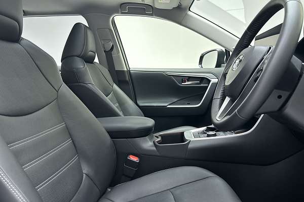 2022 Toyota RAV4 Cruiser AXAH54R thumb-12